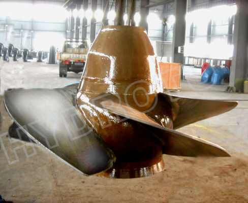 Turbine hydroélectrique de type S avec pales en acier inoxydable pour une hauteur de chute d'eau de 2m-20m et une capacité de 100KW-10MW